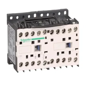 Реверсивный контактор Schneider Electric TeSys LC2K 3P 9А 400/42В AC 4кВт (ШНАЙДЕР) Реверсивный контактор Schneider Electric TeSys LC2K 3P 9А 400/42В AC 4кВт (ШНАЙДЕР)